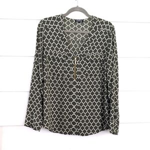 Express Geometric "Chelsea" Patterned Women's Blouse Top, Large
